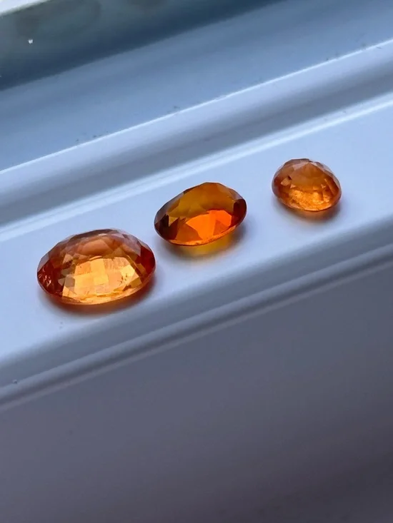 Set of 3 Orange Garnet Gemstones – Oval Faceted Hessonite Garnet Lot Warm Tones - Picture 7 of 15